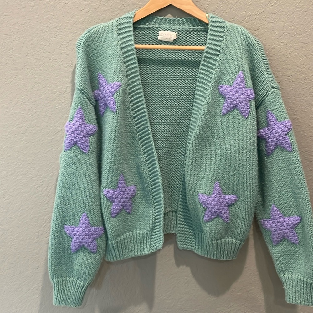 Dreamers by Debut chunky knit green cardigan with purple stars